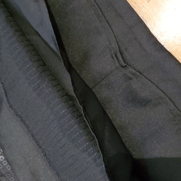 H&M Black Mini Skirt Size 6 - Picture 4 of 5